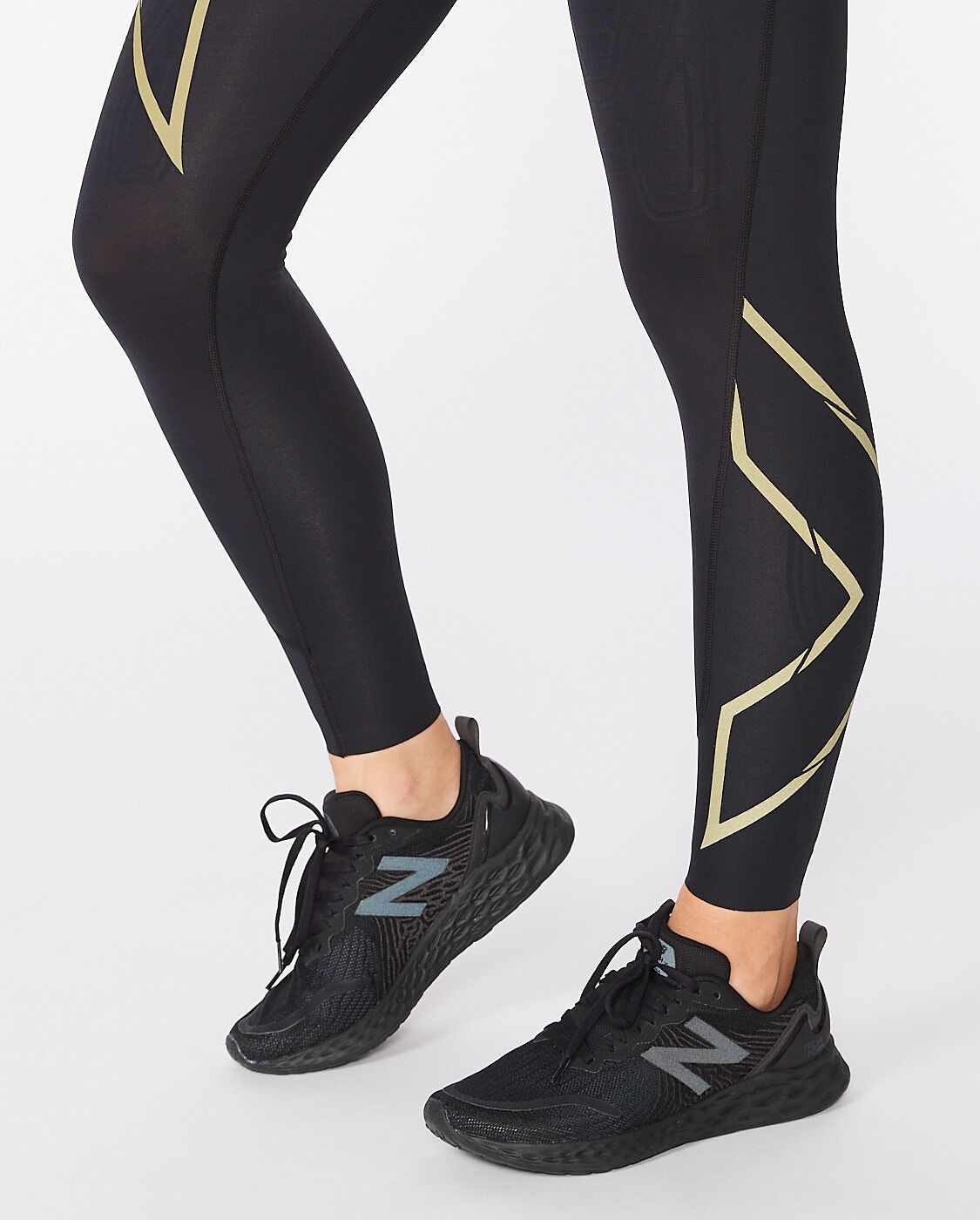 Light Speed Mid-Rise compression Tight